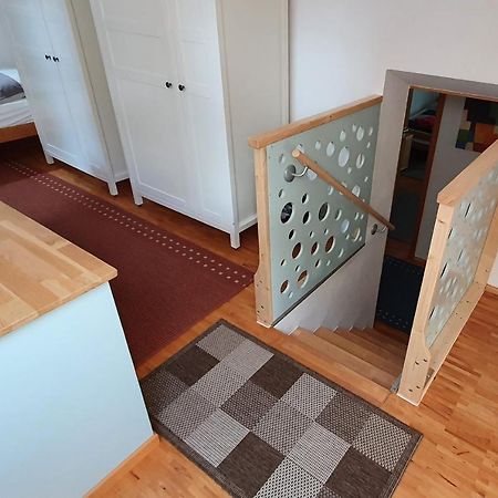 Campus Apartment Martin Дрезден Екстериор снимка
